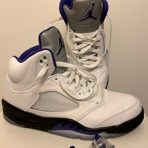 Nike Air Jordan 5 Retro Men's Size 9 Sneakers